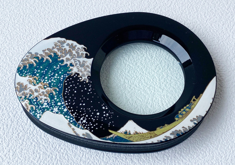 Maki-e Yamanaka Lacquerware Japanese magnifying glass Loupe Paperweight Wave