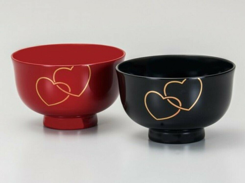 Pair Owan Japanese soup bowl Echizen Lacquerware Handcraft Maki-e Heart pattern