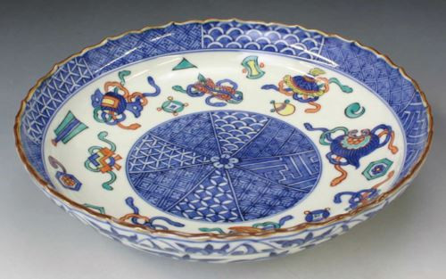 Hachi Kyo Kiyomizu yaki ware Japanese sarving bowl dish Iro-e Treasure Crest