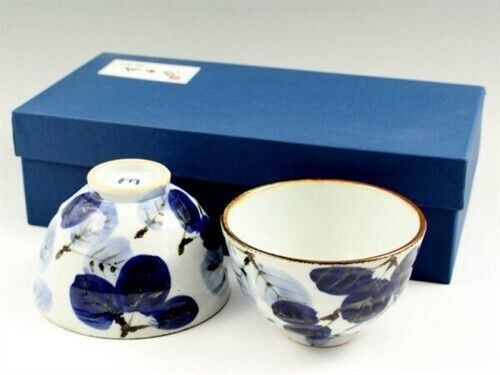 Pair Arita yaki porcelain Japanese Rice bowl Gohan Chawan Bicolor Futaba Spout