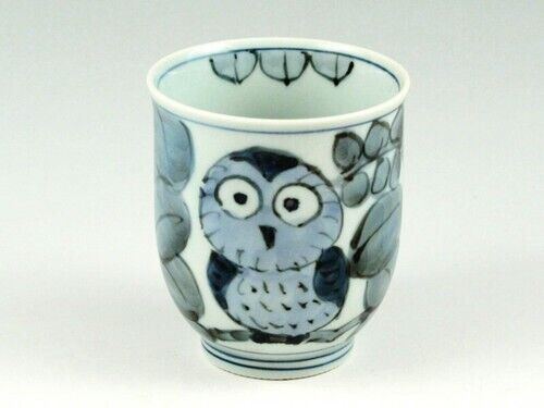 Arita yaki porcelain Japanese Green Tea cup Yunomi Auspicious Owl Fukuro L