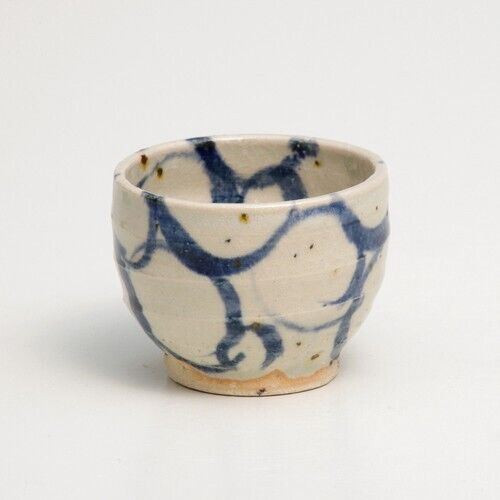 Shigaraki yaki ware Japanese pottery Sake cup Guinomi Ochoko Gosu Maru