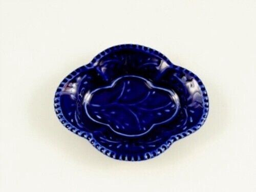 Arita yaki porcelain Japanese small plate Teshio-zara Deep Blue Ruri Mokko Shape