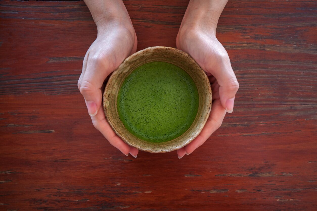 Choosing a Matcha Bowl: Reading the Shape, Size, and Clay of a Chawan