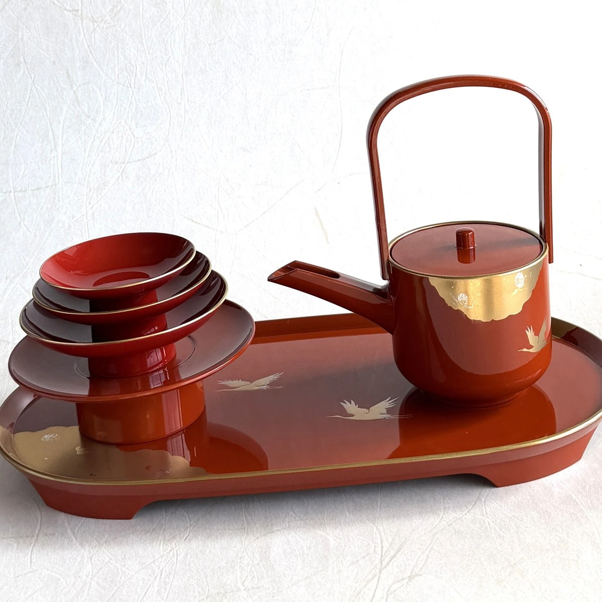 Your First Japanese Sake Set: A Quiet Map of Vessels, Materials, and Temperature