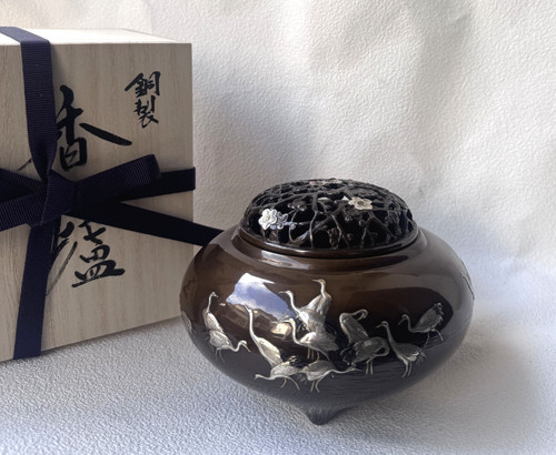 Koro Japanese Bronze Incense burner Takaoka Senba duru Crane motif