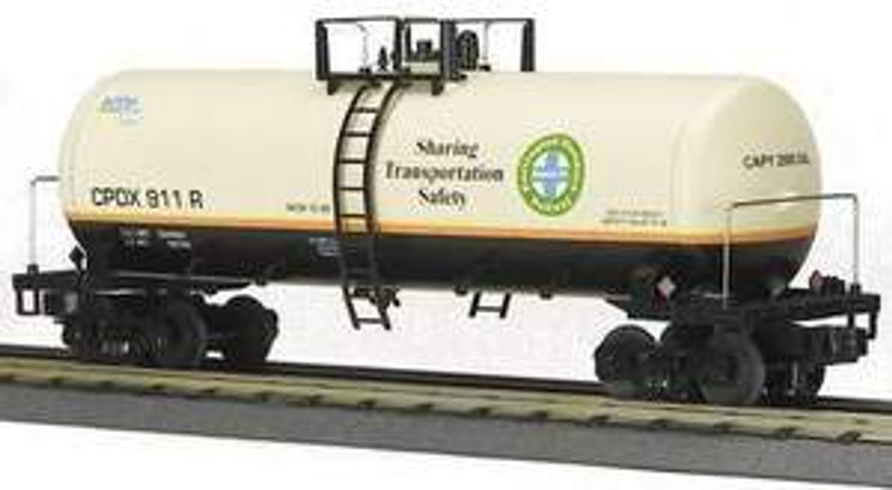 MTH Premier BNSF Tank Car (green and cream), 3 rail, like new condition