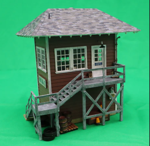 Woodland Scenics O gauge classic interlocking tower, super detailed building