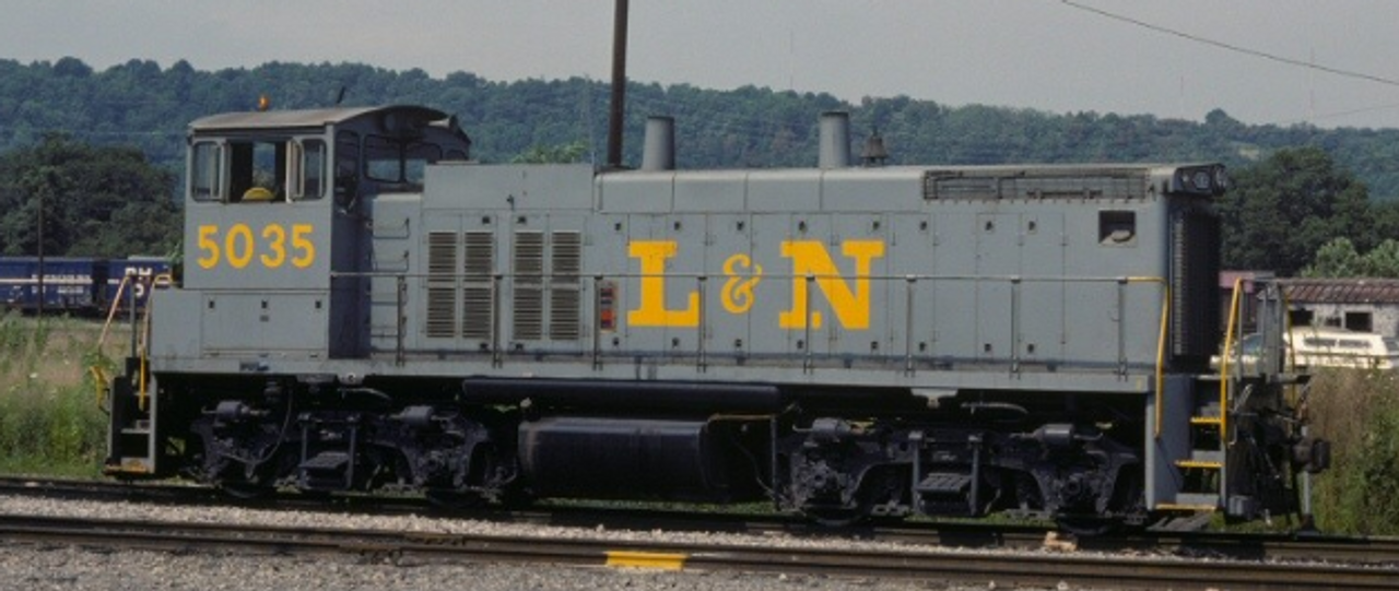 Pre-order for PDT special run Atlas O L&N MP15DC ,  3 rail or 2 rail P3.0; or 2 rail analog DC Pre-order for PDT special run Atlas O L&N MP15DC ,  3 rail or 2 rail P3.0; or 2 rail analog DC