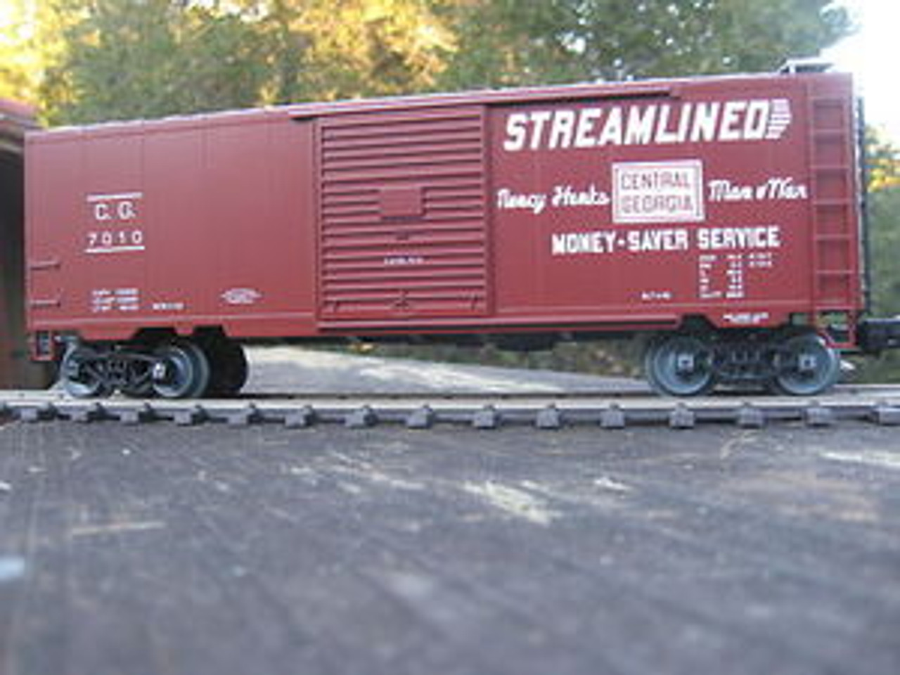 Weaver Central of Georgia 40' PS-1 box car, 3 rail or 2 rail