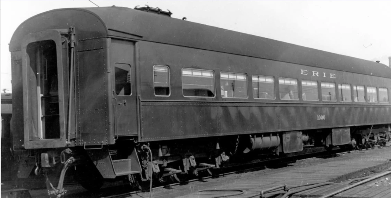 Pre order for Golden Gate Depot Erie Modernized heavyweight Coach, 2 rail or 3 rail