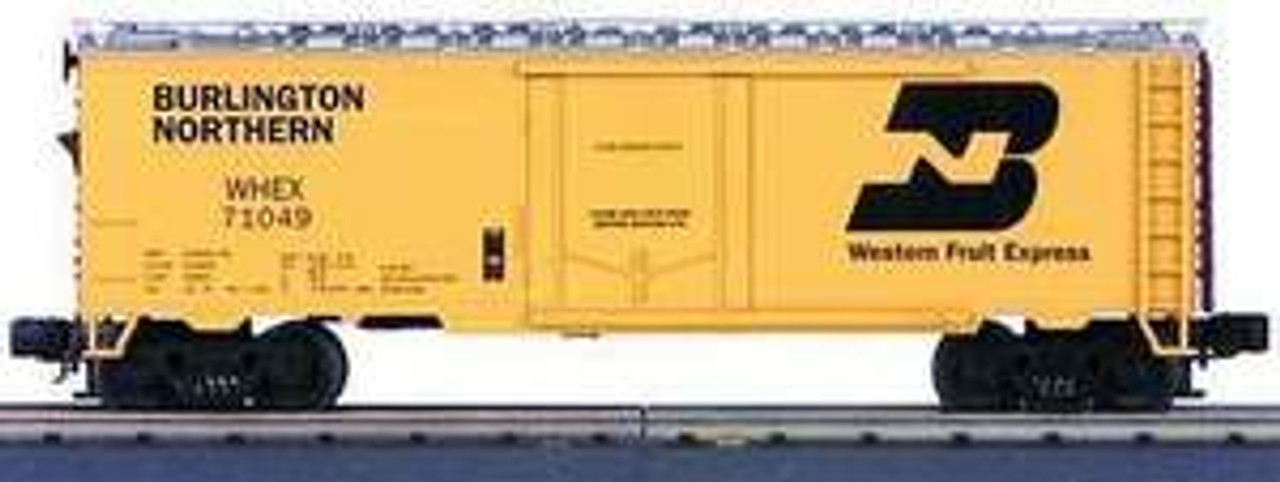 MTH Premier Burlington Northern 40' Plug Door Reefer, 3 rail