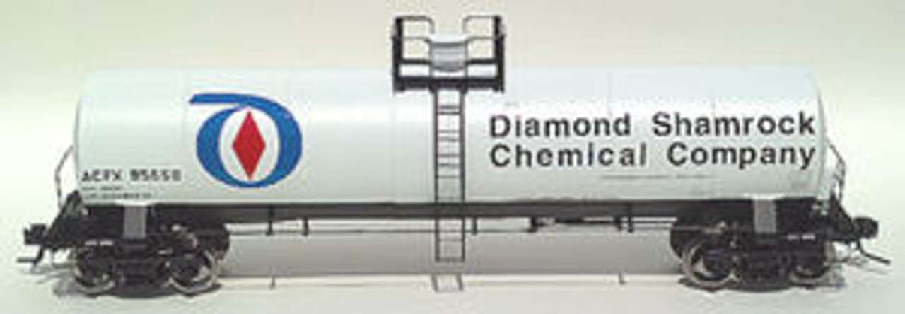 Atlas O Diamond Shamrock 17,360 gallon  tank car, 3  rail or 2 rail