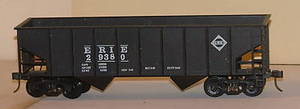 Weaver Erie 2 bay hopper car, 3 rail or 2 rail