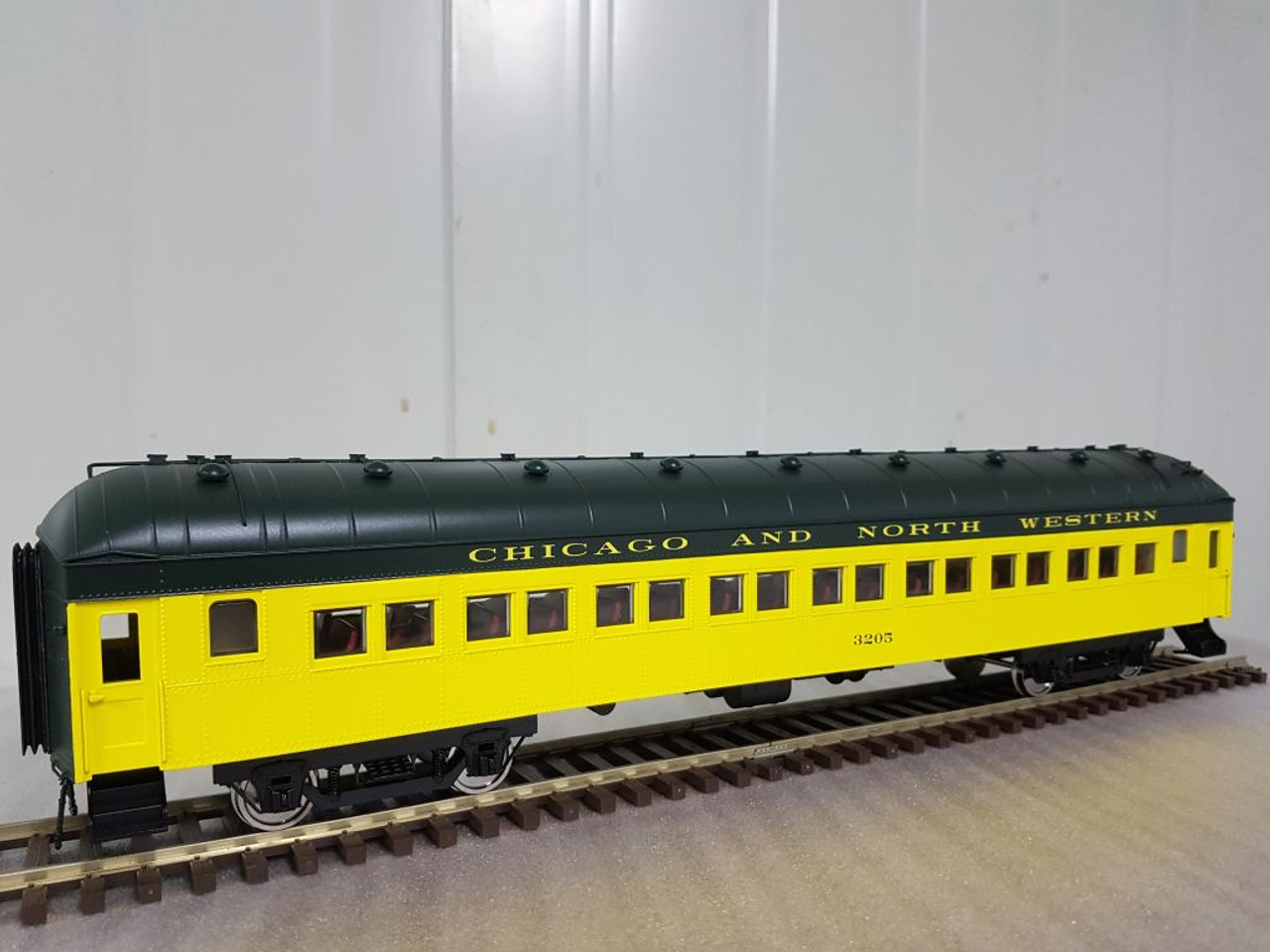 Golden Gate Depot C&NW (yellow/green)  70' harriman style coach car, 2 rail