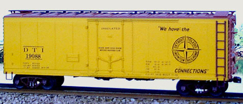Atlas/Roco (painted by CMP)  DT&I 40' steel bunkerless reefer,  3 rail