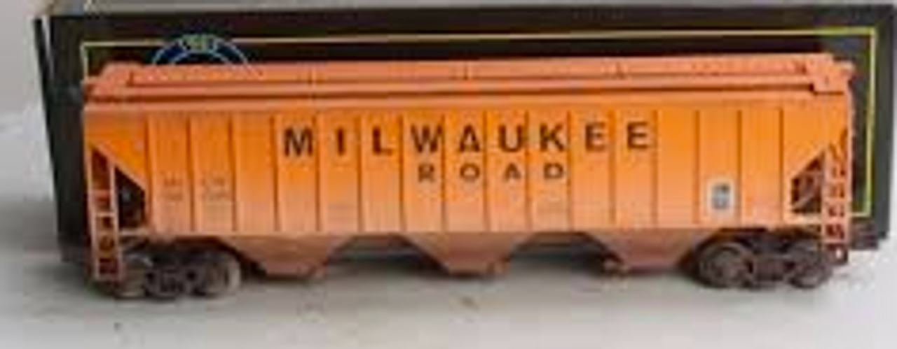 Weaver MILW  50' PS-2CD (4740) covered hopper, 2 rail  or 3 rail