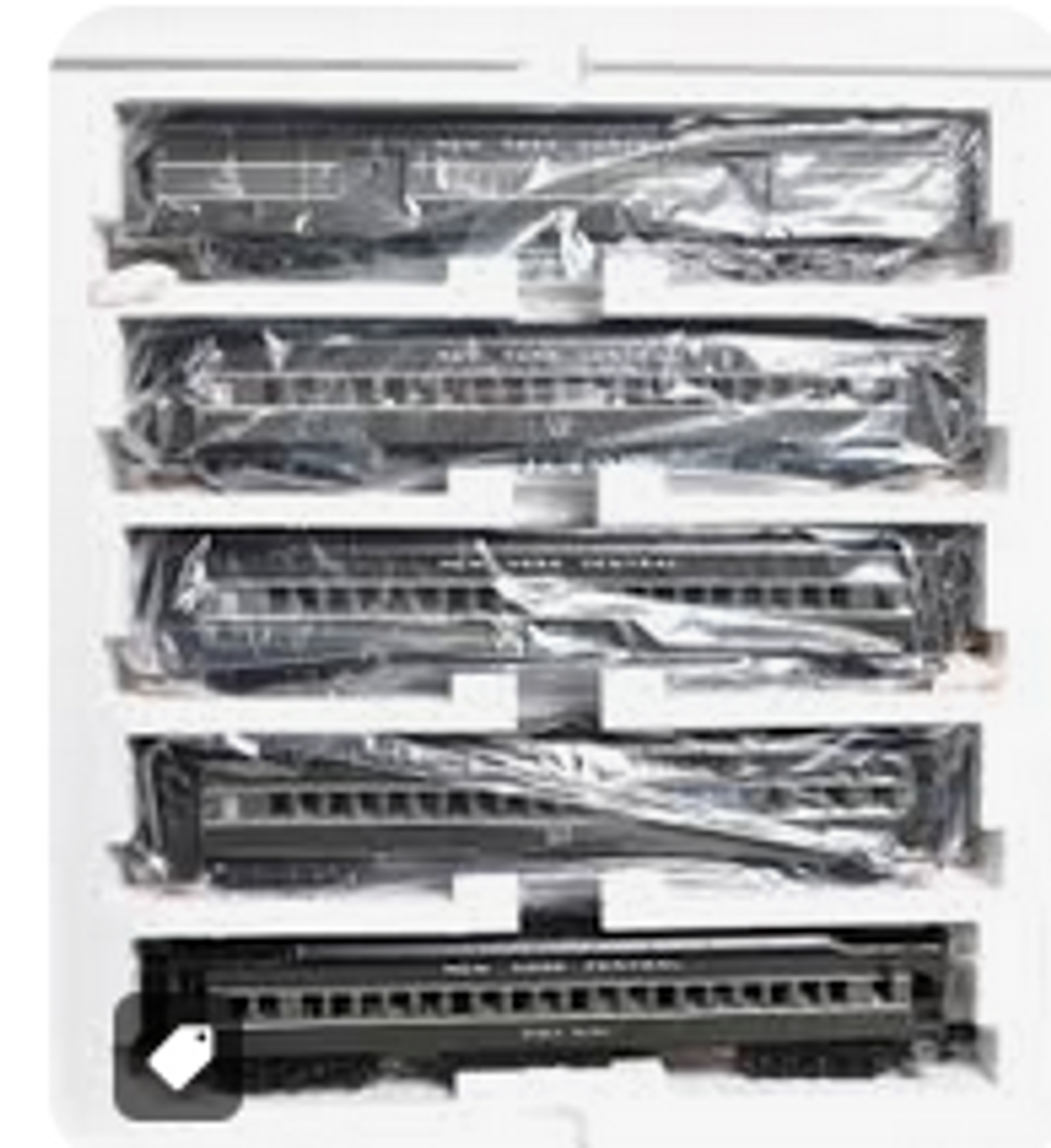 MTH Premier  NYC (2 tone gray)   70' Heavyweight  5 car passenger set, 3rail
