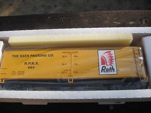 Crown (Weaver) Rath Packng Co. 40' Reefer, 3 rail or 2 rail