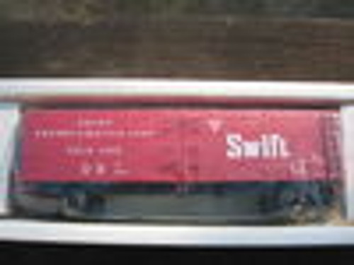 Crown (Weaver) Swift Refrigerator Line 40' Reefer, 3 rail or 2 rail