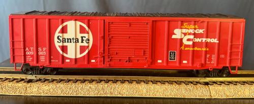 Weaver Santa Fe (logo on left)  50' ACF  box car, 3 rail or 2 rail