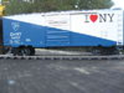 Weaver D&H "I Love NY" 40' PS-1 box car, 3 rail or 2 rail