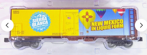 Lionel (Lionscale) Sierra Madre Brewing  40' wood reefer,  3 rail or 2 rail