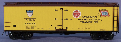 Atlas O ART  (WAB/MP)  40' steel reefer, 3 or 2 rail