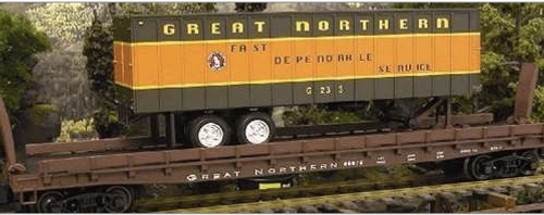 Weaver special run GN  trailer on GN flat car, 2 rail or 3 rail