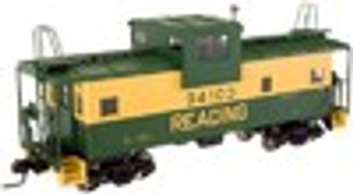 Atlas O Reading  Extended Vision caboose, 3 rail 