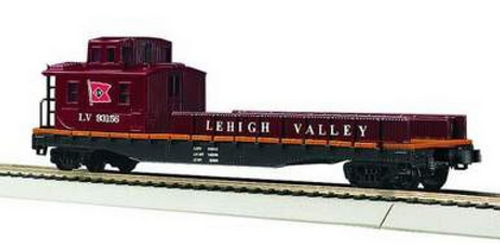 MTH Premier   LV wreck crane and boom tender , 3 rail