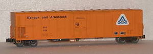 Weaver BAR 57' Mechanical Reefer, 3 rail diecast tks/couplers