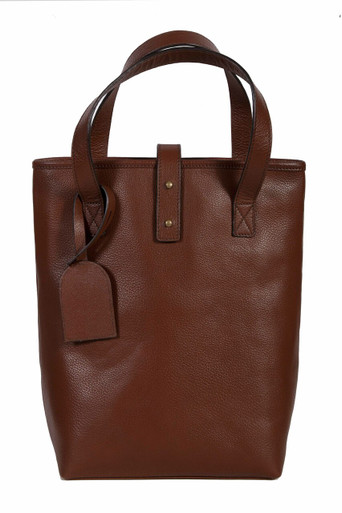 Gli Oggetti | Wine Bag by Poltrona Frau Style & Design Centre