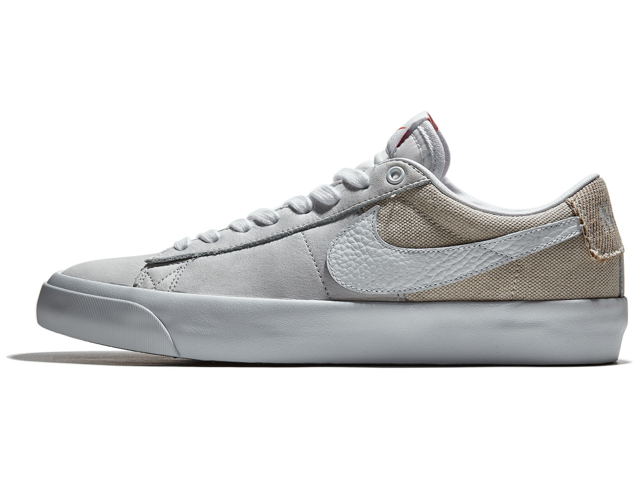 Sb blazer low shop gt shoes summit white