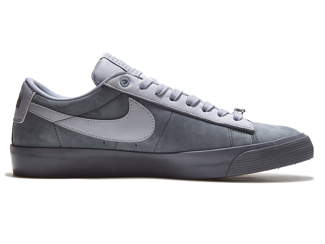 Nike SB Blazer Low FPAR QS Shoes