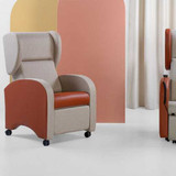 Vida Plus RD Lounge Chair Mondo Contract