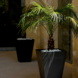 Cono Cuadrado Planter Collection Mondo Contract