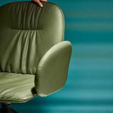 Loop Lounge Chair Mondo Contract