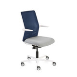 Equis Swivel Chair