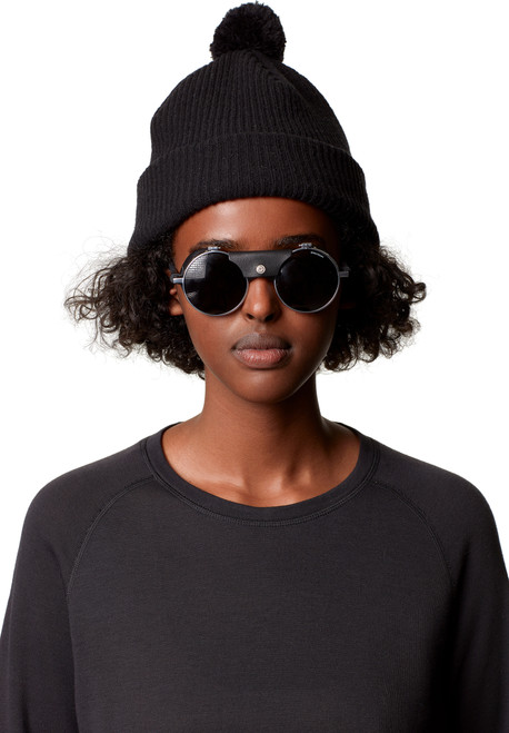 True Black|Vrai noir|PRI