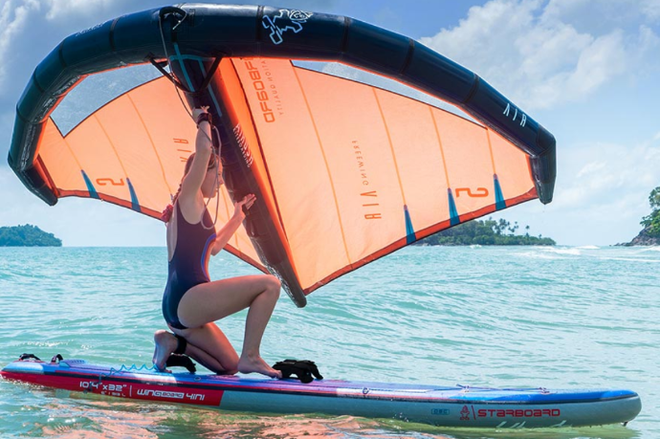 BEGINNER LESSON WING OR WINDSURF