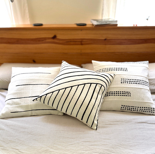 Mbare Crossing Lines Sadza Pillow - Thumbnail 2