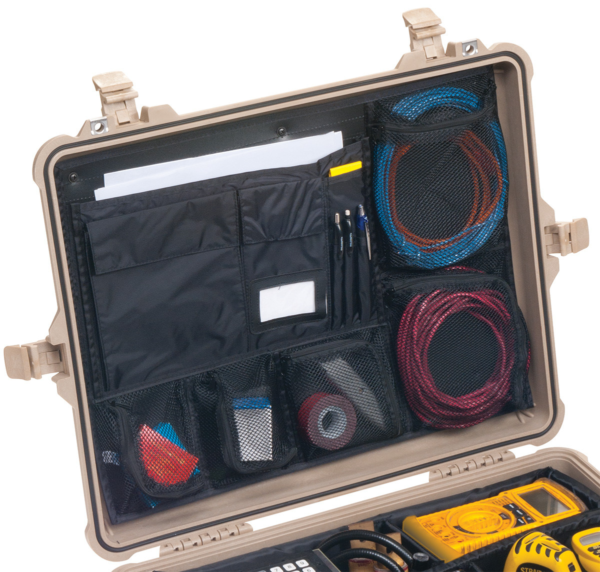 Pelican 1600 入れ物 Amazon.com : Pelican 1600 Case With Foam (Black) : Electronics