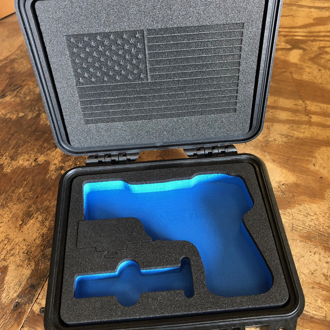 Pelican™ 1500 5-Pistol Case - Nalpak, Inc.