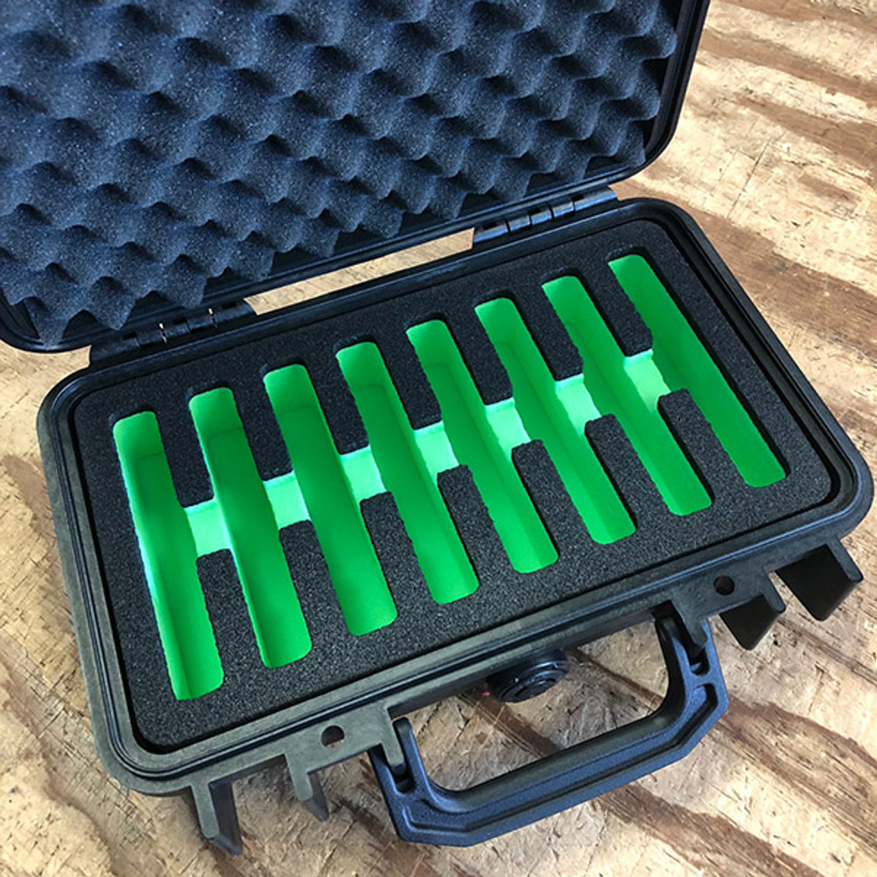 Pelican™ 1500 5-Pistol Case - Nalpak, Inc.