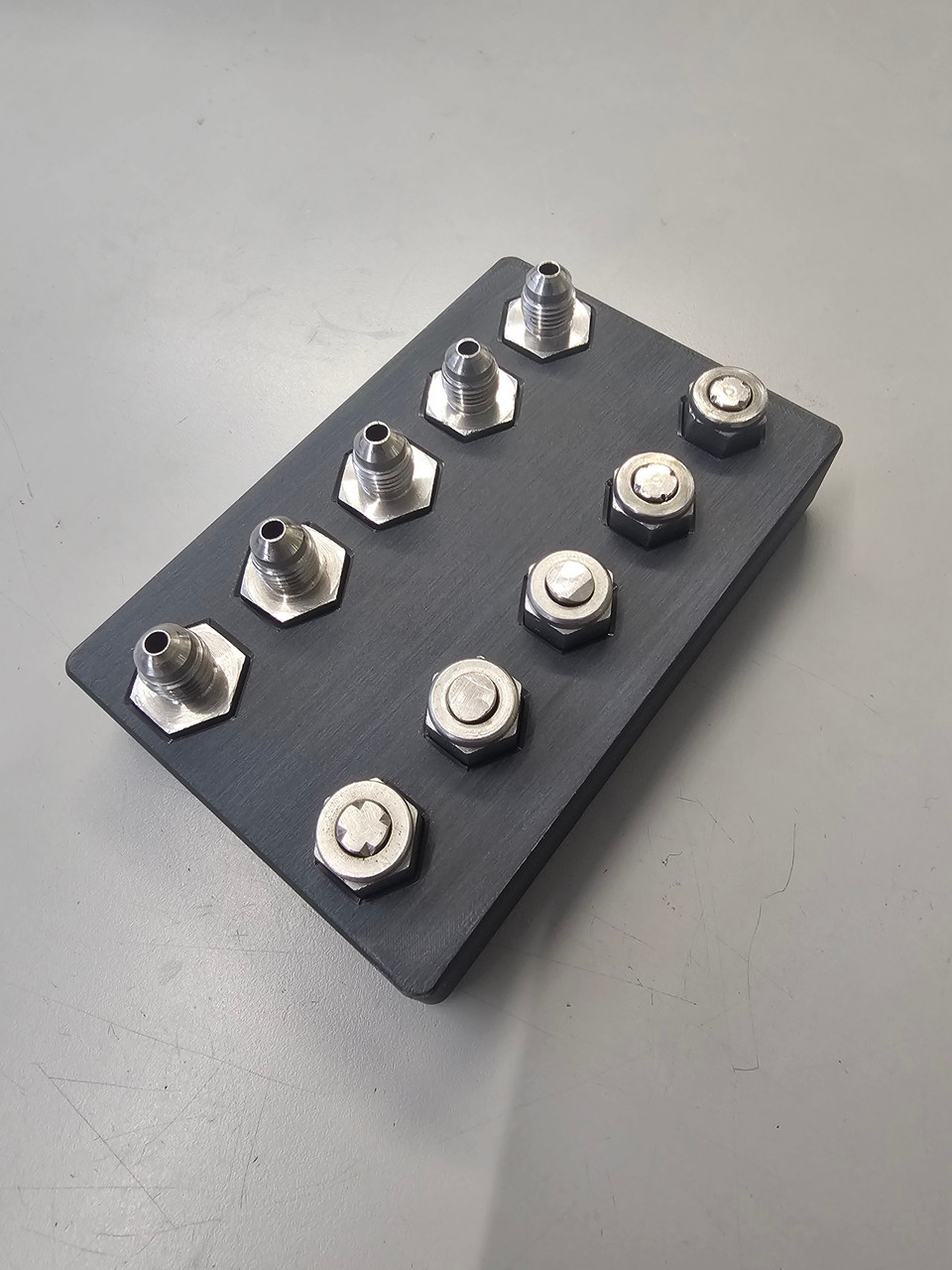 Test Fitting Gridfinity Mounting Block (3 x 2)