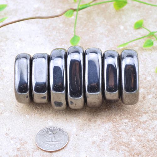 Hematite, Magnetic, Large ~
A healing stone, helping to regulate the blood flow in the body.  Used for centuries as an alternative form of healing. Brings inner peace, grounding, protection and helps to dissolve negative energy.