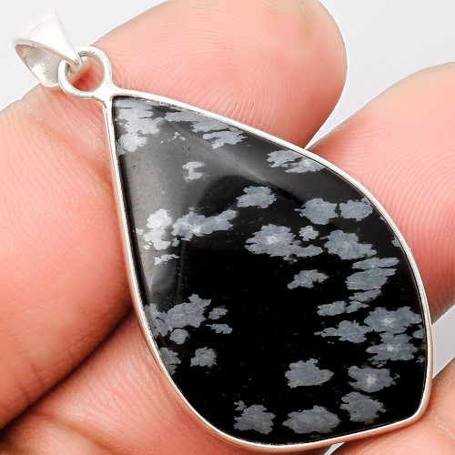 Snow Flake Obsidian Pendant Length 1 8/9 inch