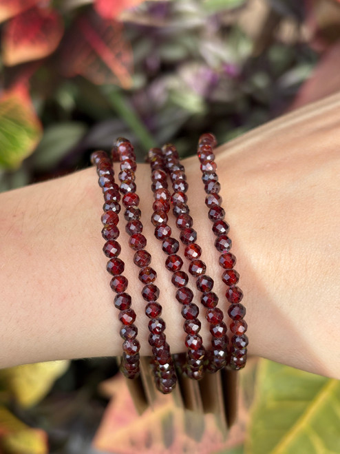 Garnet Faceted Sphere Bracelet 4mm
