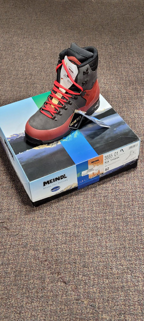 MEINDL AIRSTREAM FORESTRY BOOT SIZE 9 (EU 42) MEINDL AIRSTREAM FORESTRY BOOT SIZE 9 (EU 42)